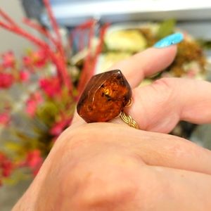 GENUINE HUGE BALTIC AMBER -NATURAL GOLD RING RARE cocktail ring